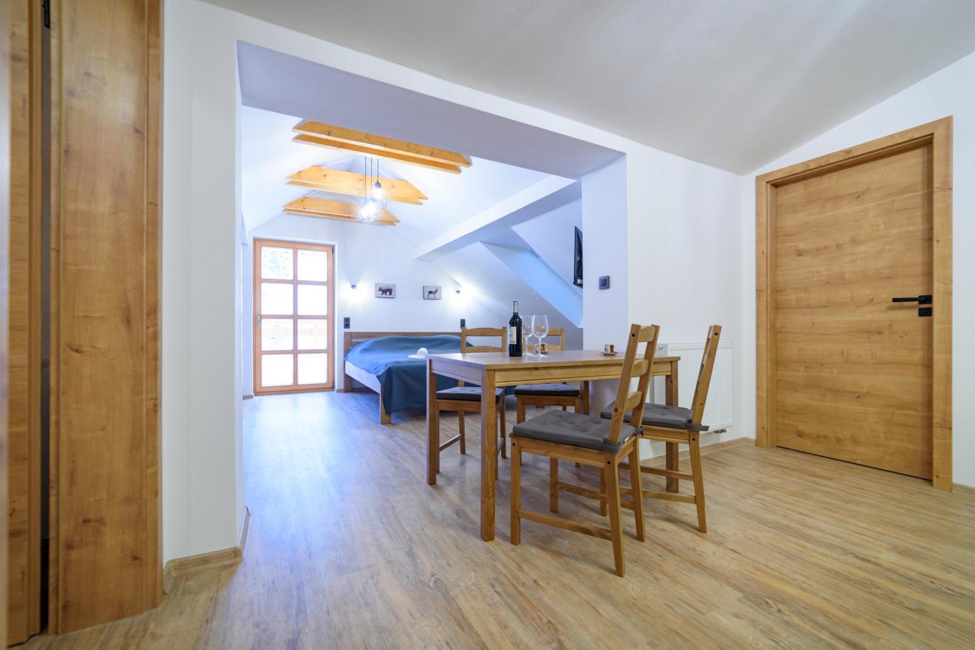 Apartman Na Hurce Horni Plana Ngoại thất bức ảnh
